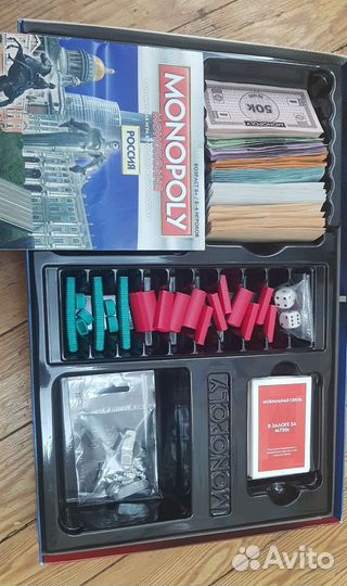 Настольные игры Monopoly Россия и Monopoly Junior