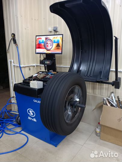 Sonix Snowrover 868 165/65 R14