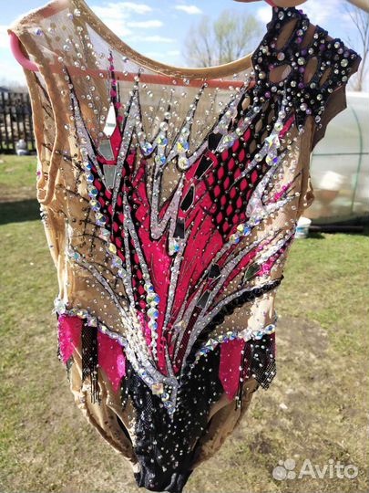 Купальник для художественной гимнастики