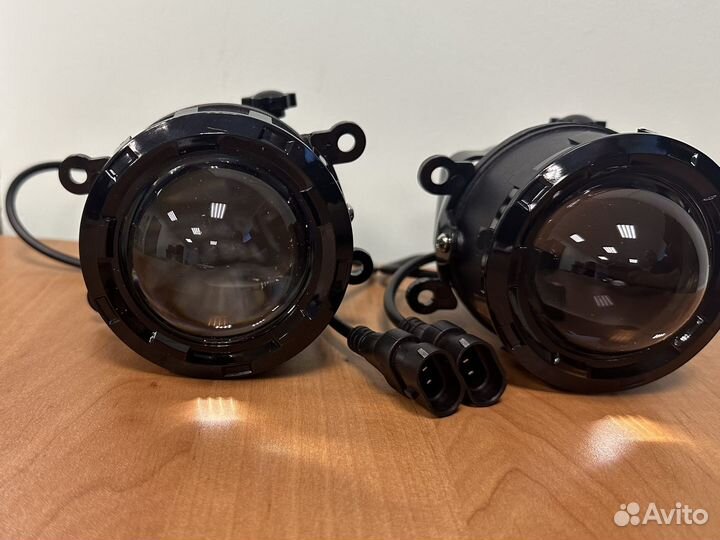 Светолиодные унтыерсалтные птф лазерные 2 реж