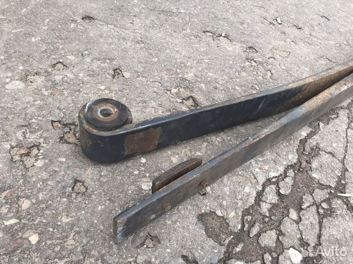 Рессора на Mercedes Benz Atego 815