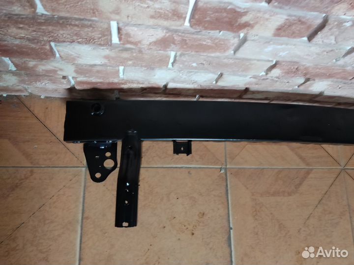 Усилитель переднего бампера Hyundai Solaris 2 2017