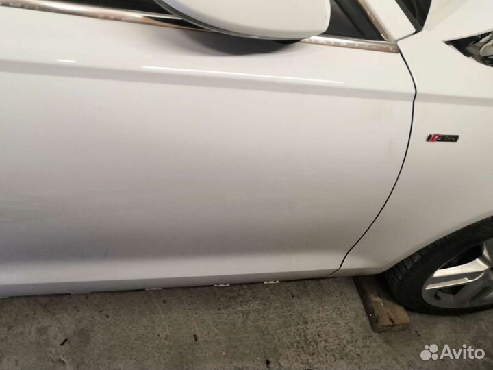 Audi A6 C7 Дверь передняя правая 4G0831052 LS9R