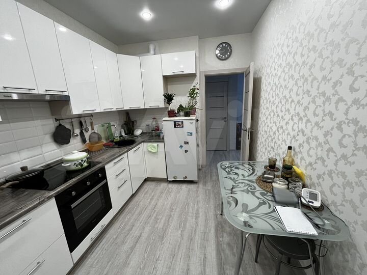 2-к. квартира, 52 м², 6/7 эт.