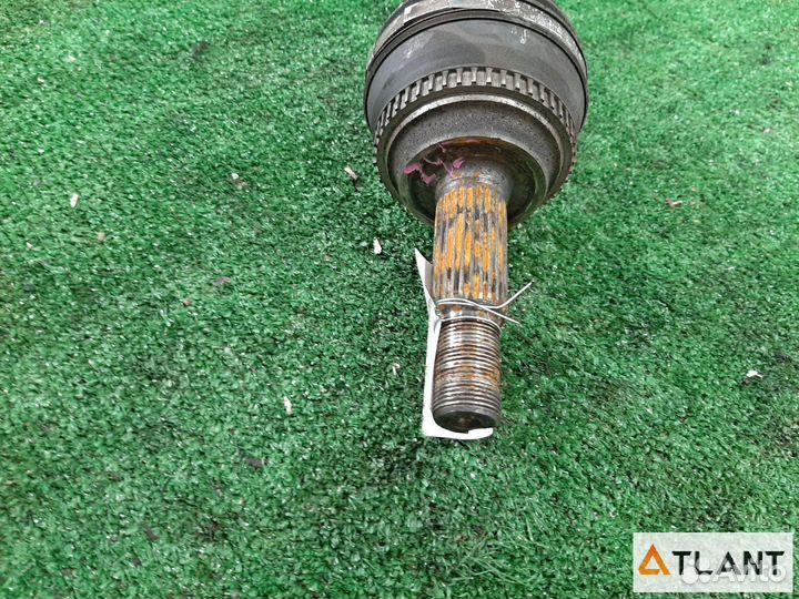 Привод передний правый toyota wish