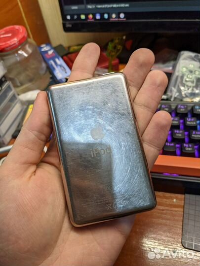 iPod Classic 5 (цена за 2шт)