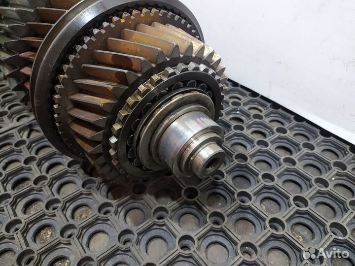 Вал вторичный кпп 16S2333TD Daf XF105