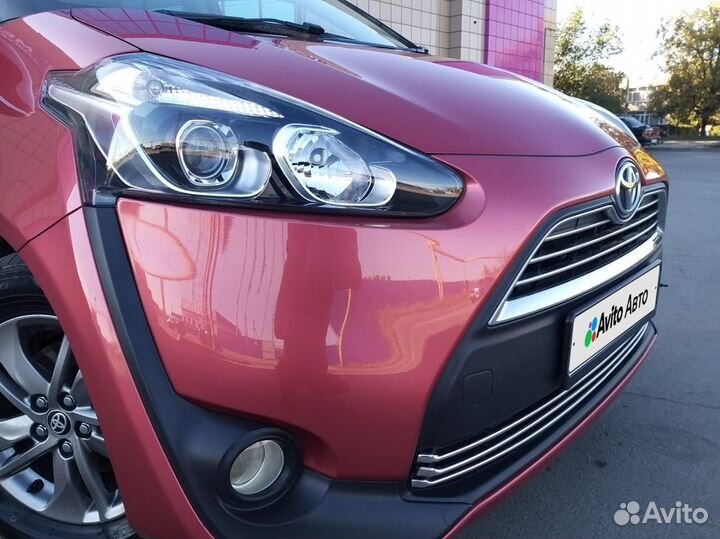 Toyota Sienta 1.5 CVT, 2017, 89 000 км