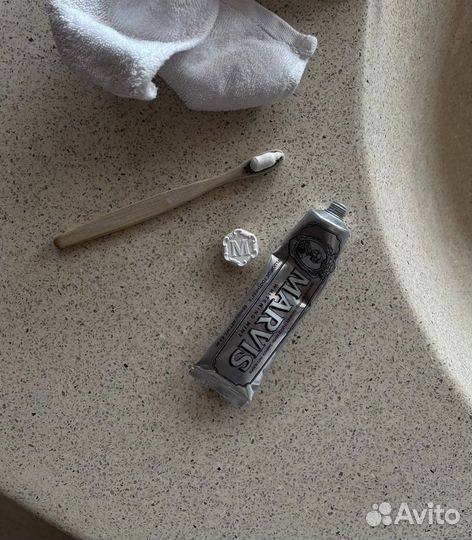 Зубная паста marvis отбеливающая