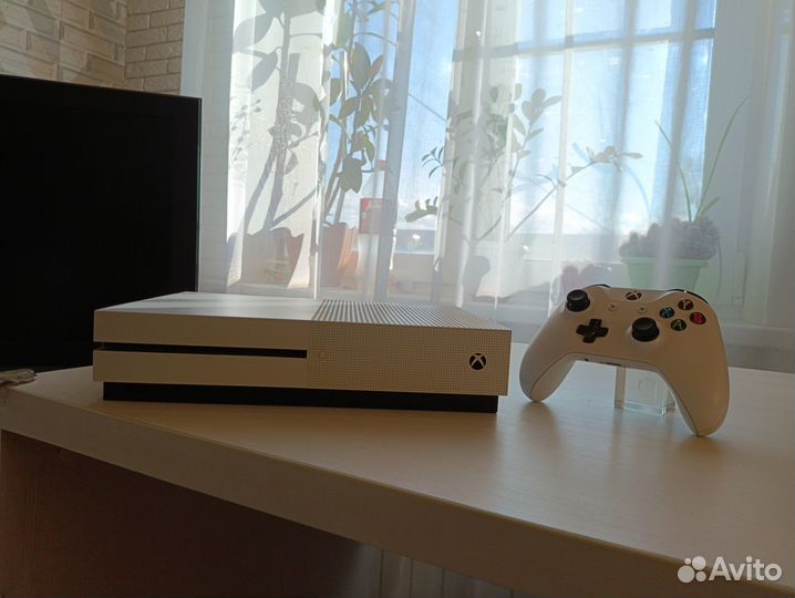 Xbox one s 1tb