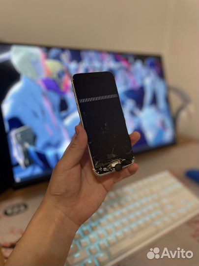 iPhone SE (2020), 128 ГБ