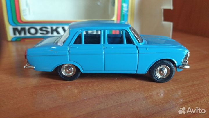 Модель автомобиля СССР 1 43