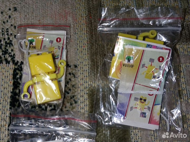 Kinder Emoji Bricks для Елены