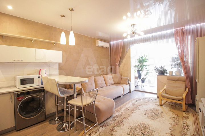 2-к. квартира, 56 м², 13/18 эт.