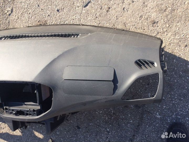 Панель торпедо vesta