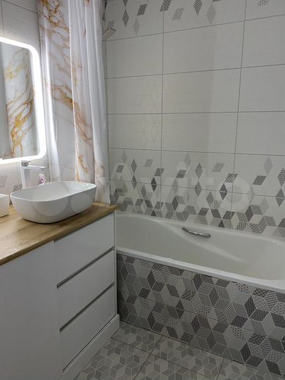 2-к. квартира, 38 м², 1/5 эт.