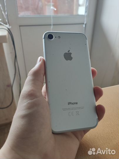 iPhone 7, 32 ГБ
