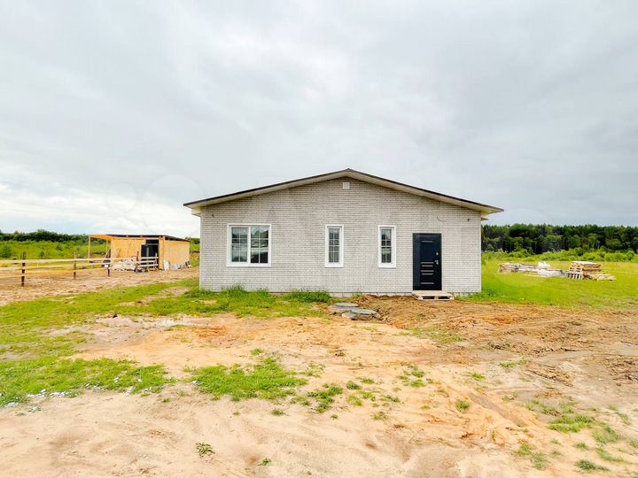 Коттедж 120 м² на участке 8 сот.