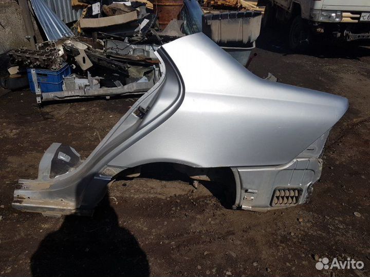 Крыло заднее левое Mercedes-Benz C-Class W203