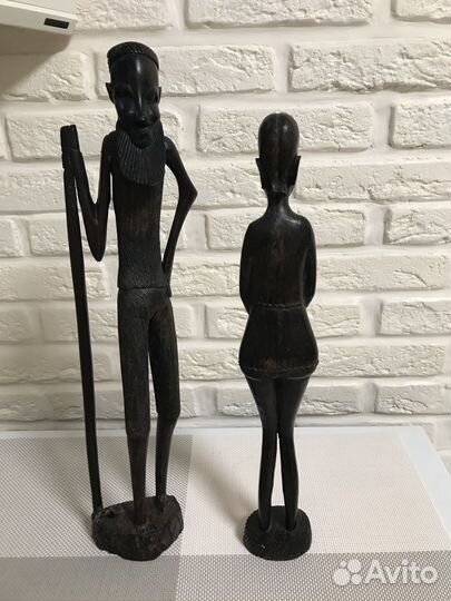 Фигурки из железного дерева