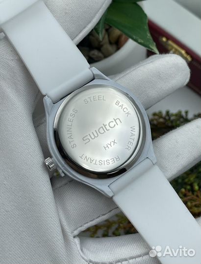 Часы swatch женские