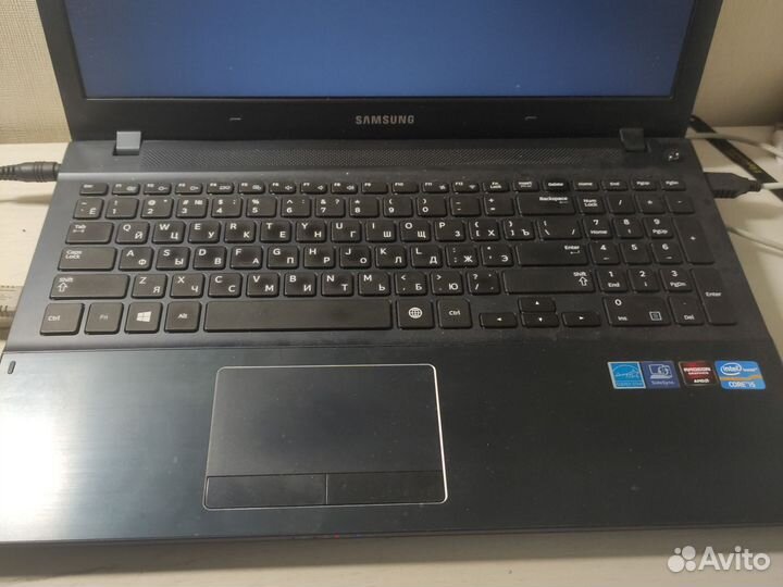 Ноутбук Samsung 470R