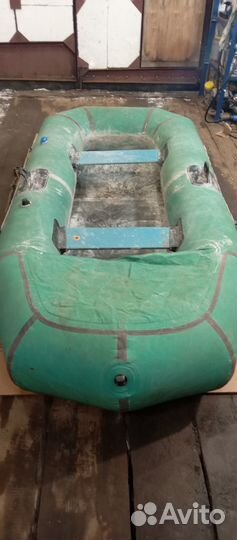 Лодка надувная резиновая весельная