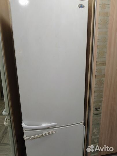 Холодильник на запчасти