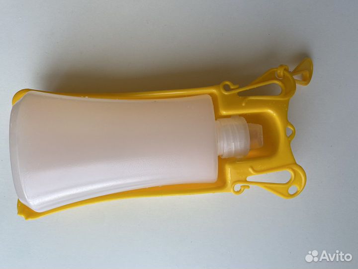 Поилка для животных в дорогу