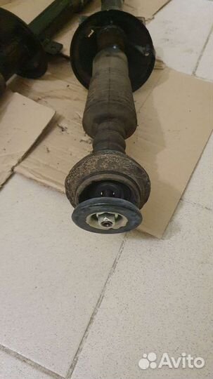 Амортизатор задний renault kaptur 4wd оригинальный