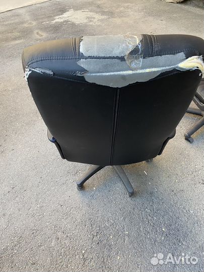 Кресло офисное Атлант Б/У
