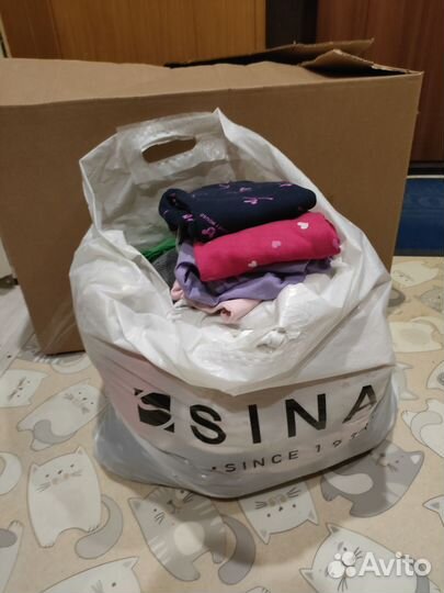 Коробка с вещами