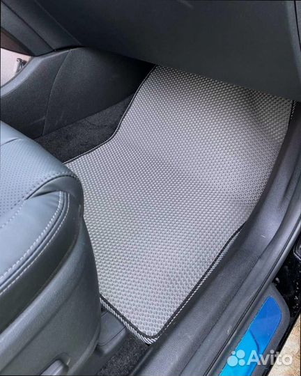 Автомобильные коврики 3D в салон с доставкой