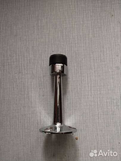 Ограничитель дверной напольный