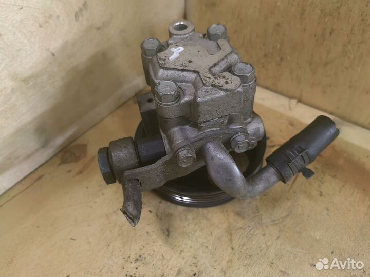 Насос гур Kia Carnival571104D000