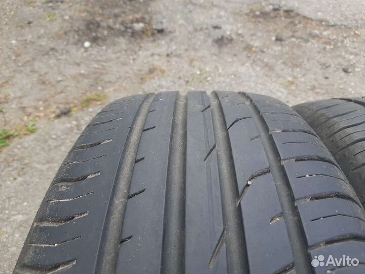 Continental ContiPremiumContact 2 225/55 R17 97W