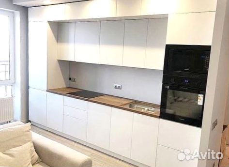 Кухня до потолка