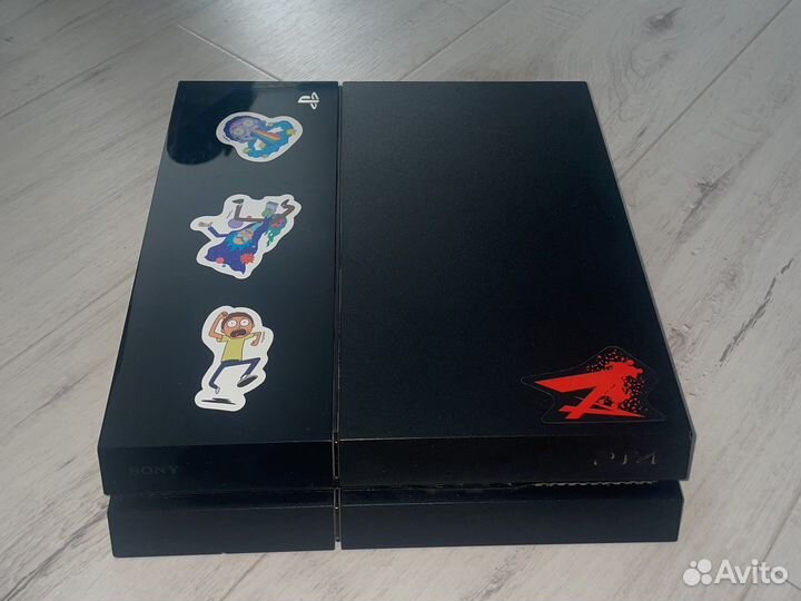Sony playstation 4 бу вместе с играми 500гб