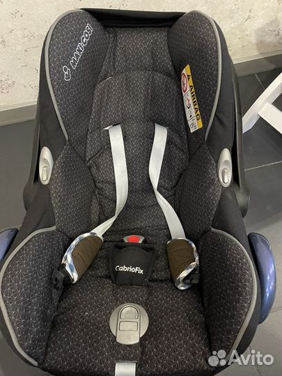 Автолюлька maxi cosi cabriofix 0+