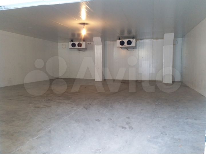 Складское помещение, 320 м²