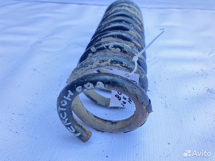 Пружина задняя SsangYong Rexton I (2001—2009) RJN