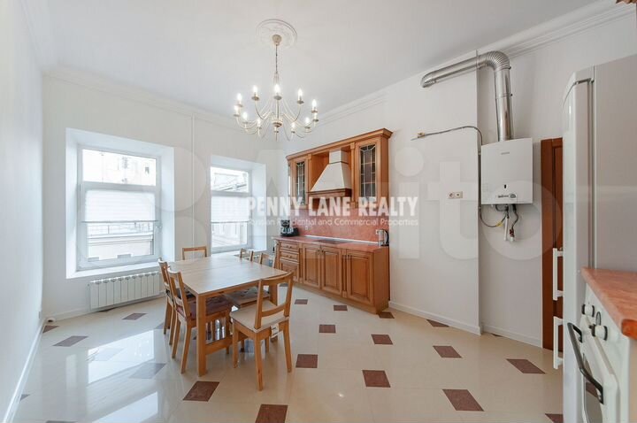 5-к. квартира, 185 м², 4/4 эт.