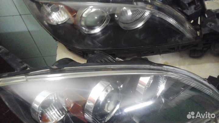 Мазда 3, 2007 / Mazda 3, 2007 - фары, фонари
