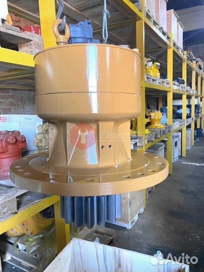 Поворотный редуктор Hyundai R500LC-7A 31QB-10140