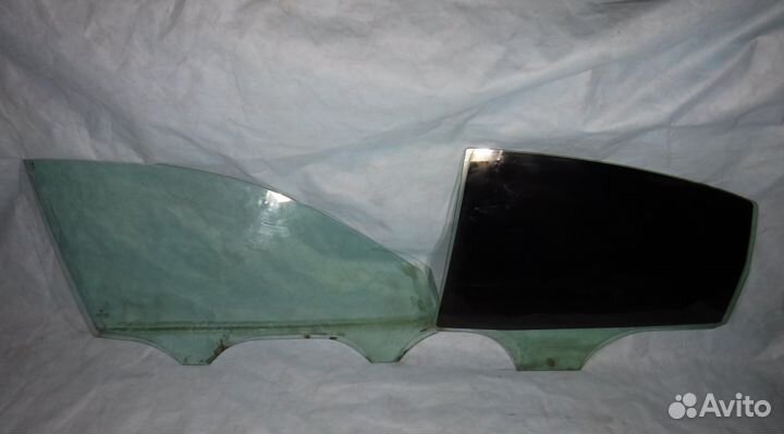 Стекло переднее правое Passat B5 / Пассат Б5