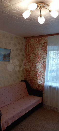 Комната 14 м² в > 9-к., 3/5 эт.