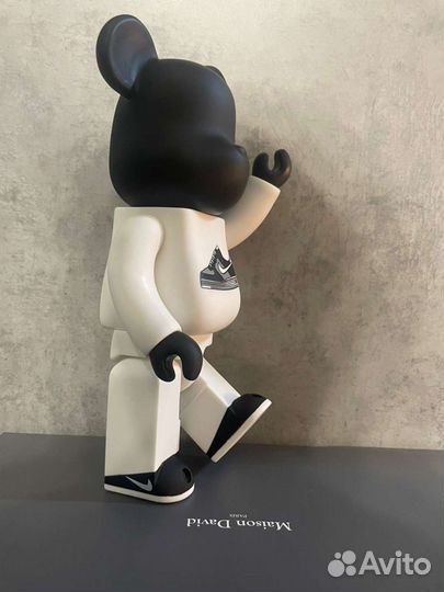 Коллекционная Фигурка kaws и bearbrick