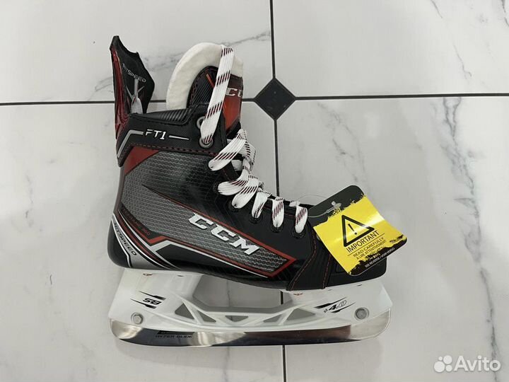Коньки хоккейные ccm jetspeed ft1 jr новые