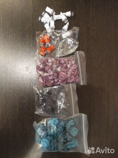 Лампочки и клипсы