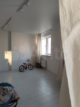 2-к. квартира, 72 м², 14/18 эт.